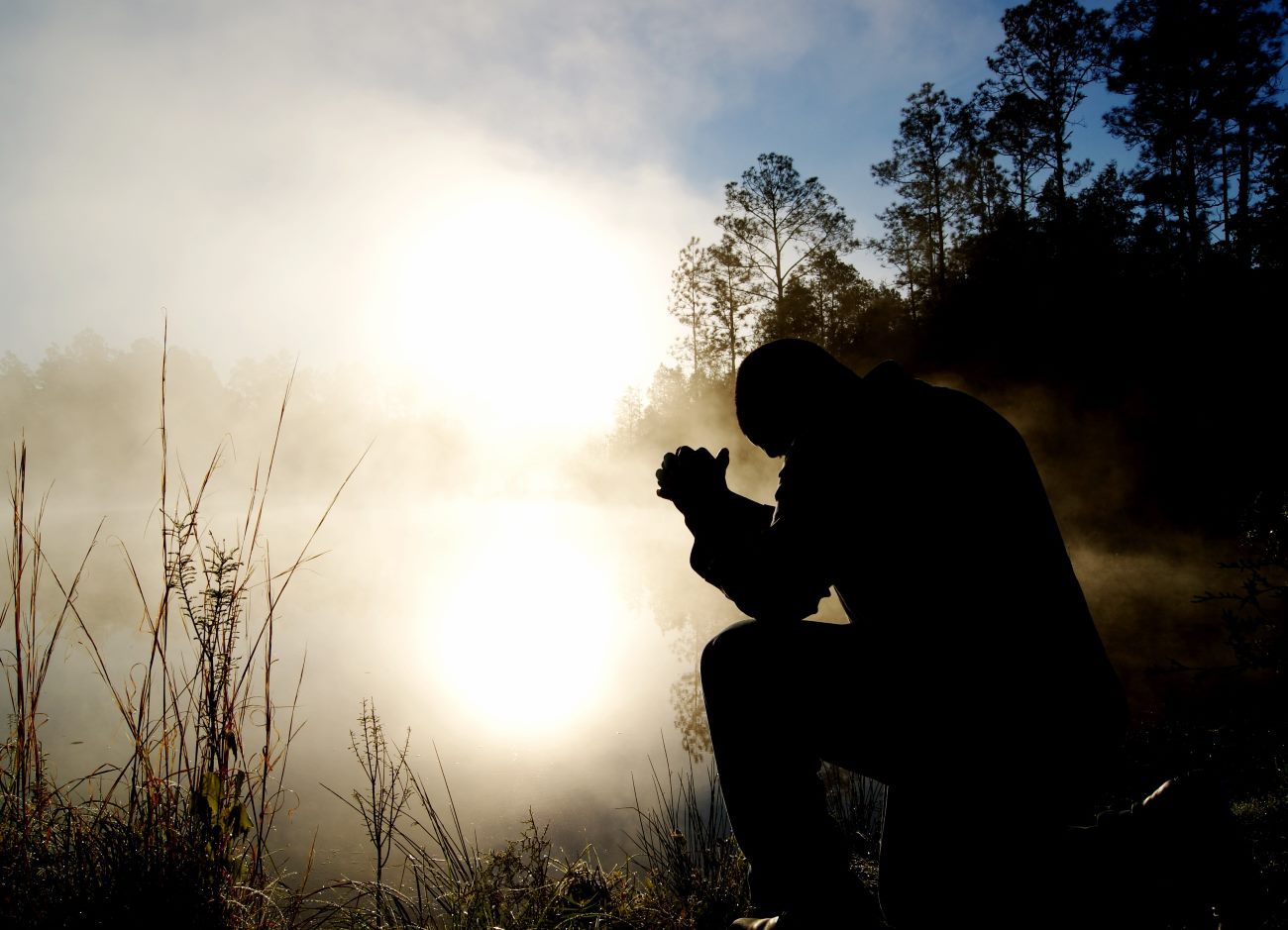 Aprende cómo se realiza con éxito la poderosa Oración a Obatalá